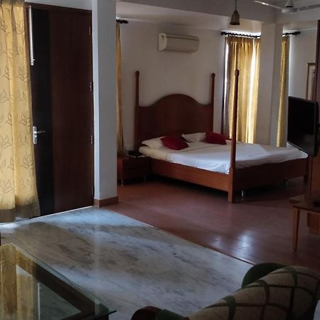 East End Retreat Bed and Breakfast New Delhi Exteriör bild