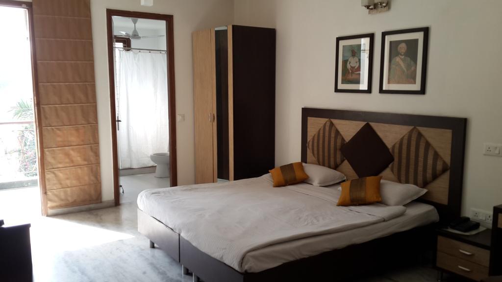 East End Retreat Bed and Breakfast New Delhi Exteriör bild
