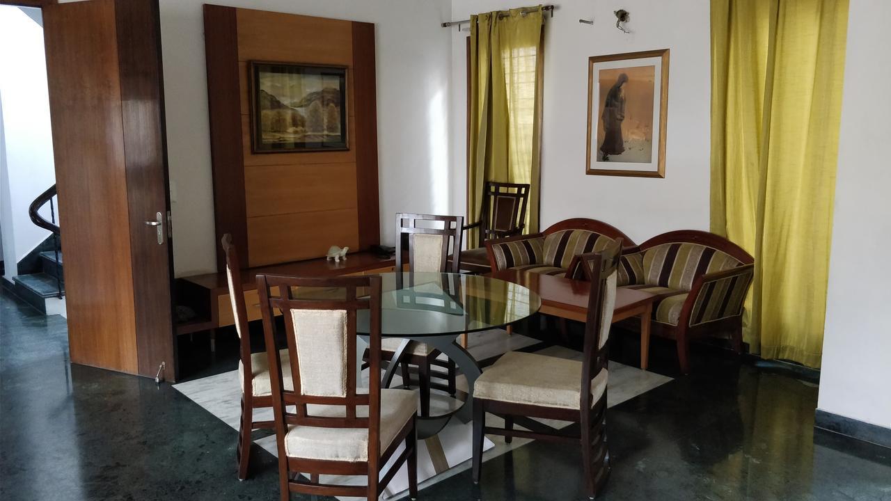 East End Retreat Bed and Breakfast New Delhi Exteriör bild