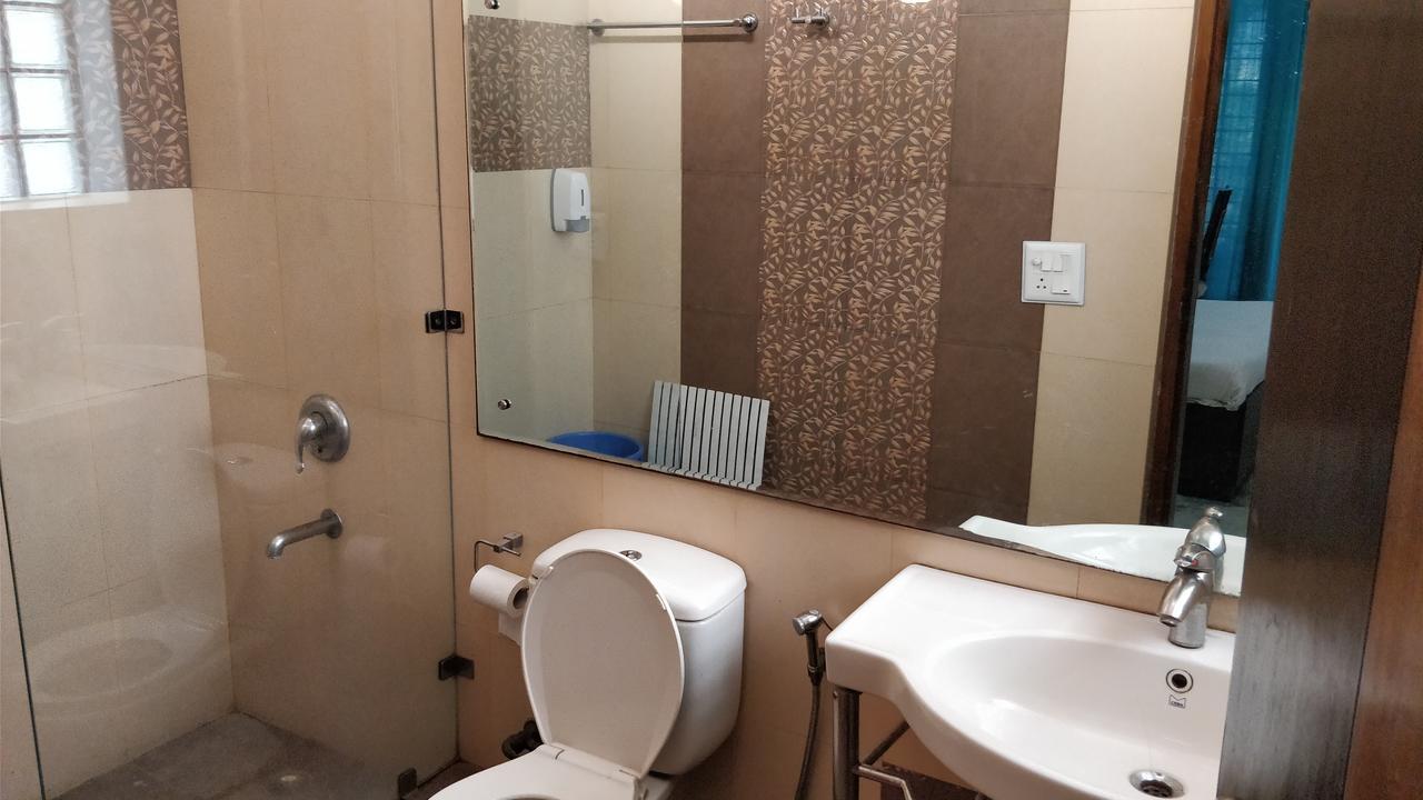 East End Retreat Bed and Breakfast New Delhi Exteriör bild