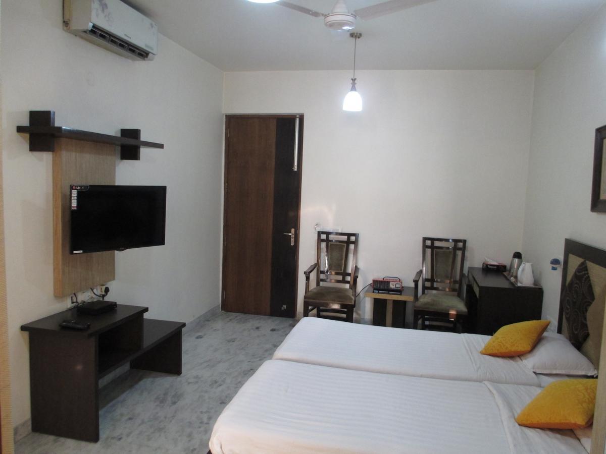 East End Retreat Bed and Breakfast New Delhi Exteriör bild