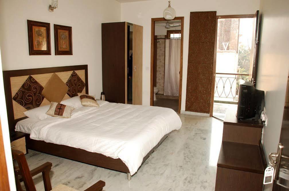 East End Retreat Bed and Breakfast New Delhi Exteriör bild
