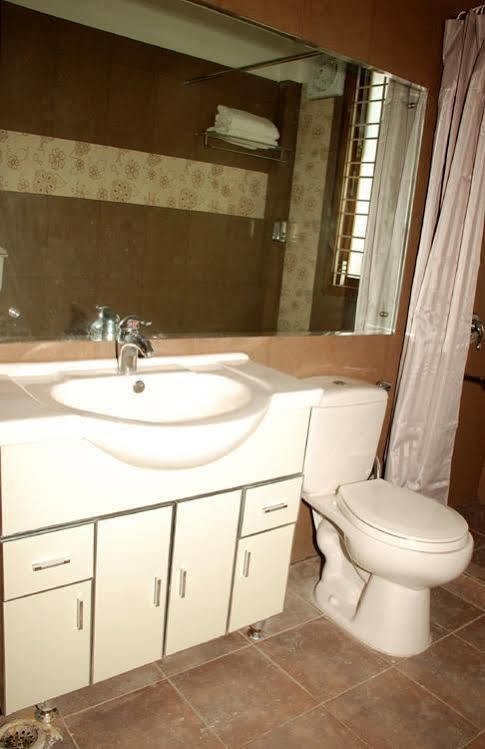 East End Retreat Bed and Breakfast New Delhi Exteriör bild